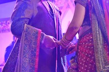 মর্মান্তিক! বিয়ে বাড়ির সেলিব্রেশনে চলল গুলি, মারা গেল অভিযুক্তের বউ মর্মান্তিক! বিয়ে বাড়ির সেলিব্রেশনে চলল গুলি, মারা গেল অভিযুক্তের বউ