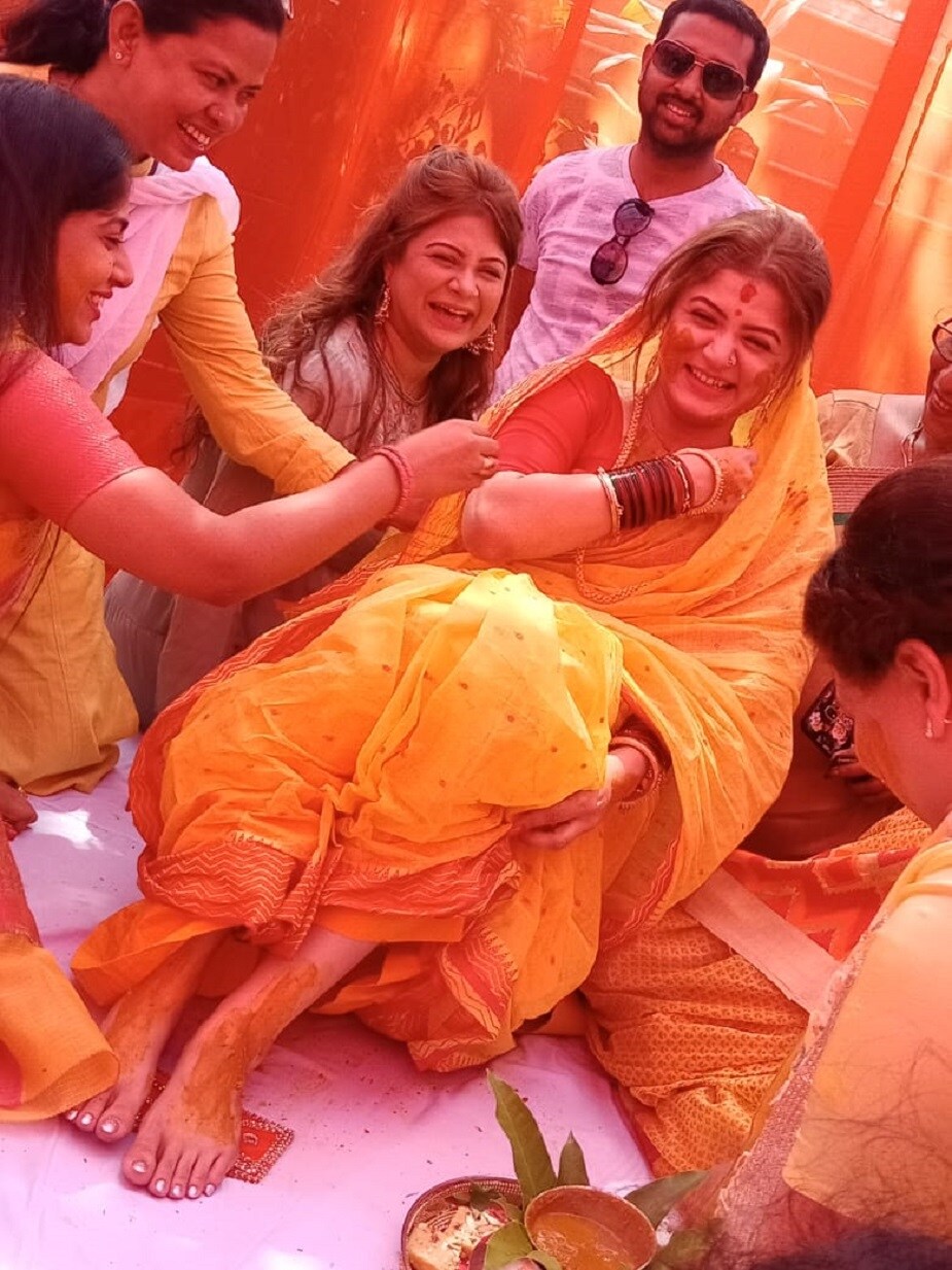 ♦ অবশেষে সেই সিদ্ধান্তটা নিলেন ৷ নতুন জীবনে পা রাখলেন টলিউড অভিনেত্রী শাবন্তী চট্টোপাধ্যায় ৷ ছবি সৌজন্যে : শ্রাবন্তী চট্টোপাধ্যায় ৷ ♦ অবশেষে সেই সিদ্ধান্তটা নিলেন ৷ নতুন জীবনে পা রাখলেন টলিউড অভিনেত্রী শাবন্তী চট্টোপাধ্যায় ৷ ছবি সৌজন্যে : শ্রাবন্তী চট্টোপাধ্যায় ৷