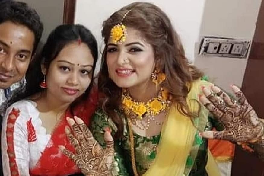 সব জল্পনা-কল্পনা শেষ ৷ বিয়ে করে ফেললেন টলিউড অভিনেত্রী শ্রাবন্তী ৷ দীর্ঘদিনের বন্ধু রোশন সিংয়ের সঙ্গে সাত পাকে বাঁধা পড়লেন টলিউডের মিষ্টি নায়িকা শ্রাবন্তী ৷ Photo: Instagram সব জল্পনা-কল্পনা শেষ ৷ বিয়ে করে ফেললেন টলিউড অভিনেত্রী শ্রাবন্তী ৷ দীর্ঘদিনের বন্ধু রোশন সিংয়ের সঙ্গে সাত পাকে বাঁধা পড়লেন টলিউডের মিষ্টি নায়িকা শ্রাবন্তী ৷ Photo: Instagram