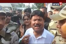 পুলিশের বিরুদ্ধে ‘দাদাগিরি’-র অভিযোগ এনে বিতর্কে অর্জুন সিং পুলিশের বিরুদ্ধে ‘দাদাগিরি’-র অভিযোগ এনে বিতর্কে অর্জুন সিং