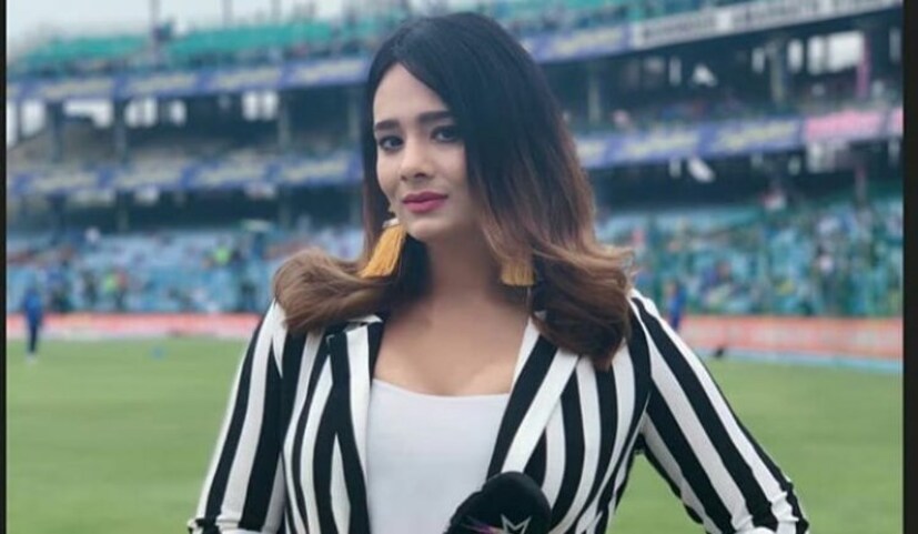 মায়ান্তি: ক্রিকেট প্রেমীদের মায়ান্তি সম্পর্কে নতুন করে বলার কিছু নেই ৷ ক্রিকেট নিয়ে মহিলা সঞ্চালকদের মধ্যে মায়ান্তিই সবচেয়ে বেশি পরিচিত মুখ ৷ স্টার স্পোর্টসের হয়ে মায়ান্তিই উড়ে যাচ্ছেন লন্ডনে ৷ 