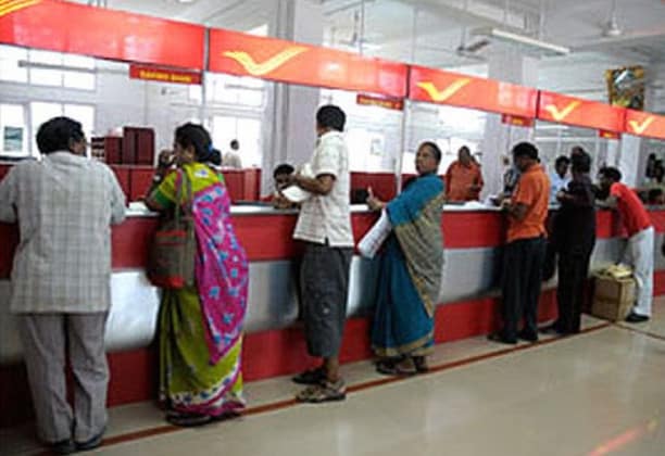 Anticipated Endowment Assurance (সুমঙ্গল)এই প্ল্যানটি সুমঙ্গল নামেও পরিচিত ৷ এই পলিসিতে ৫ লক্ষ টাকার বেশি বিমান করা যেতে পারে ৷ এবং এটি একটি মানি ব্যাক পলিসি ৷ যাদের সময় সময় রিটার্নের দরকার তাদের জন্য এই পলিসিটি অত্যন্ত লাভজনক ৷ এই প্ল্যানে বিমাকর্তা Survival Benefits পাবেন ৷ Anticipated Endowment Assurance (সুমঙ্গল)এই প্ল্যানটি সুমঙ্গল নামেও পরিচিত ৷ এই পলিসিতে ৫ লক্ষ টাকার বেশি বিমান করা যেতে পারে ৷ এবং এটি একটি মানি ব্যাক পলিসি ৷ যাদের সময় সময় রিটার্নের দরকার তাদের জন্য এই পলিসিটি অত্যন্ত লাভজনক ৷ এই প্ল্যানে বিমাকর্তা Survival Benefits পাবেন ৷
