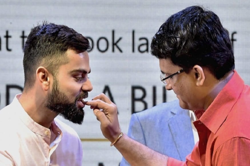 আইপিএলে এবছর ভরাডুবি হয়েছে বিরাট কোহলি এবং তাঁর দল আরসিবি-র ৷ তবে আইপিএলের সঙ্গে বিশ্বকাপের যে কোনও তুলনা হয় না ৷ সেটা স্পষ্ট করে দিয়েছেন প্রাক্তন ভারত অধিনায়ক সৌরভ গঙ্গোপাধ্যায় ৷ সিএবি প্রেসিডেন্টের মতে আইপিএল ও বিশ্বকাপ দুটি সম্পূর্ণ আলাদা টুর্নামেন্ট ৷ আইপিএলে খারাপ পারফরম্যান্স বিশ্বকাপে পড়বে না ৷ File Photo আইপিএলে এবছর ভরাডুবি হয়েছে বিরাট কোহলি এবং তাঁর দল আরসিবি-র ৷ তবে আইপিএলের সঙ্গে বিশ্বকাপের যে কোনও তুলনা হয় না ৷ সেটা স্পষ্ট করে দিয়েছেন প্রাক্তন ভারত অধিনায়ক সৌরভ গঙ্গোপাধ্যায় ৷ সিএবি প্রেসিডেন্টের মতে আইপিএল ও বিশ্বকাপ দুটি সম্পূর্ণ আলাদা টুর্নামেন্ট ৷ আইপিএলে খারাপ পারফরম্যান্স বিশ্বকাপে পড়বে না ৷ File Photo