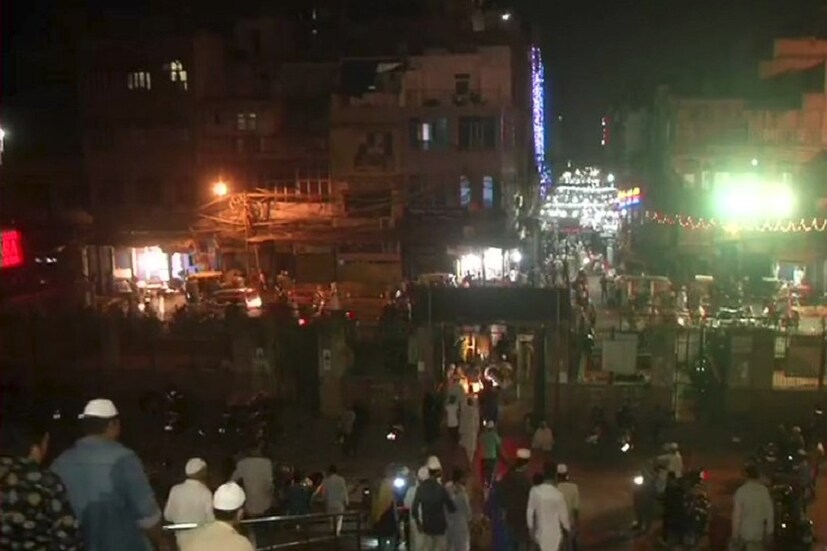 পবিত্র রমজান মাসে, ইসলাম ধর্মাবলম্বী মানুষেরা এই একমাস ধরে বিভিন্ন রকমের রকমর সেব মূলক কাজ করে থাকেন ৷ ছবি সৌজন্যে এএনআই ৷