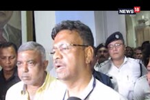 একসঙ্গে লড়াই করতে চেয়ে শোভনকে ফোন ফিরহাদের, দেখুন ভিডিও একসঙ্গে লড়াই করতে চেয়ে শোভনকে ফোন ফিরহাদের, দেখুন ভিডিও