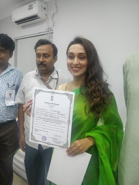 এই বারই প্রথম রাজনীতির আঙিনায় এসেছেন তিনি ৷ 