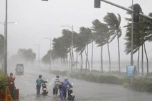 Cyclone Fani: শুরু হয়ে গিয়েছে প্রবল দুর্যোগ, প্রমাদ গুনছে পুরী! Cyclone Fani: শুরু হয়ে গিয়েছে প্রবল দুর্যোগ, প্রমাদ গুনছে পুরী!