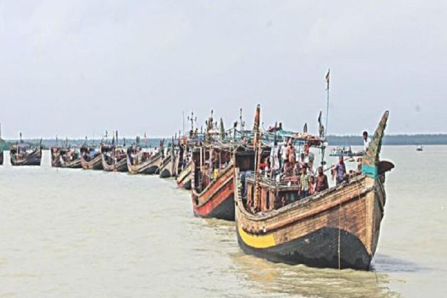 ফণীর ফলে শুক্রবার উপকূলের জেলাগুলিতে ঝড়ের সম্ভাবনা রয়েছে৷ ৮৫ কিমি বেগে ঝড়ের বইতে পারে বলেই জানিয়েছে হাওয়া অফিস৷ ফণীর ফলে শুক্রবার উপকূলের জেলাগুলিতে ঝড়ের সম্ভাবনা রয়েছে৷ ৮৫ কিমি বেগে ঝড়ের বইতে পারে বলেই জানিয়েছে হাওয়া অফিস৷