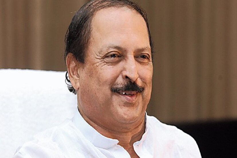 একাধিক রদবদল রাজ্য মন্ত্রিসভায়, পঞ্চায়েত দফতরে ফিরলেন সুব্রত মুখোপাধ্যায় ৷ ফাইল ছবি ৷