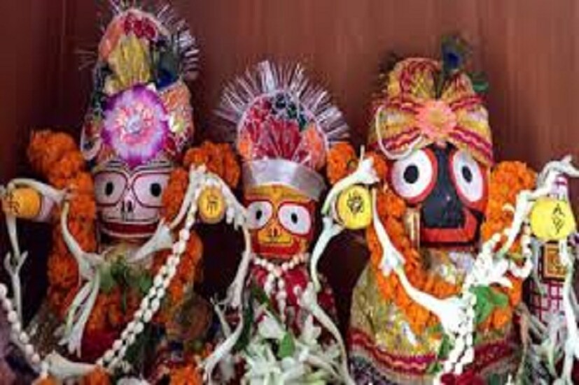 জগন্নাথদেবকে অত্যন্ত সহজেই তুষ্ট করা সম্ভব হয়ে থাকে তাঁকে সন্তুষ্ট করতে বিশেষ কোনও পন্থা অবলম্বন করতে হয় ৷ 