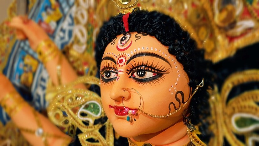 • ৩ অক্টোবর (পঞ্চমী)- রিজার্ভেশনের দিন ৫ জুন ৷