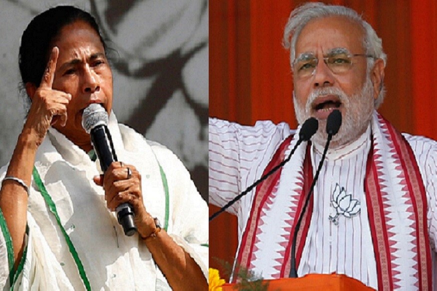 রাজ্যের নাম পরিবর্তন করতে, চলতি অধিবেশনেই সংবিধান সংশোধন করুক কেন্দ্র। প্রধানমন্ত্রীকে চিঠি দিয়ে আরজি জানালেন মুখ্যমন্ত্রী। তবে রাজ্য বিজেপির আপত্তিতেই কি আটকে যাচ্ছে পশ্চিমবঙ্গ থেকে বাংলা? ঠারেঠোরে তা স্বীকার করে নিচ্ছে গেরুয়া শিবির। অন্যদিকে রাজ্যের প্রতি বঞ্চনার অভিযোগ তুলে, শাসক দলের পাশে দাঁড়াচ্ছে বাম-কংগ্রেস। রাজ্যের নাম পরিবর্তন করতে, চলতি অধিবেশনেই সংবিধান সংশোধন করুক কেন্দ্র। প্রধানমন্ত্রীকে চিঠি দিয়ে আরজি জানালেন মুখ্যমন্ত্রী। তবে রাজ্য বিজেপির আপত্তিতেই কি আটকে যাচ্ছে পশ্চিমবঙ্গ থেকে বাংলা? ঠারেঠোরে তা স্বীকার করে নিচ্ছে গেরুয়া শিবির। অন্যদিকে রাজ্যের প্রতি বঞ্চনার অভিযোগ তুলে, শাসক দলের পাশে দাঁড়াচ্ছে বাম-কংগ্রেস।