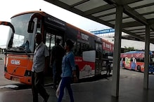 ভোটের কারণে রাস্তায় অমিল বাস, ওলা-উবেরকে সারচার্জ কমানোর অনুরোধ পরিবহন দফতরের ভোটের কারণে রাস্তায় অমিল বাস, ওলা-উবেরকে সারচার্জ কমানোর অনুরোধ পরিবহন দফতরের