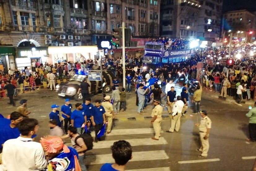 এবার ফাইনালের আগে চেন্নাই সুপার কিংস ও মুম্বই ইন্ডিয়ান্স দুই দলের ঝুলিতেই ছিল ৩টি করে ট্রফি৷ 