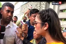 ইন্টারভিউ দেওয়া নিয়ে সাংবাদিকদের সঙ্গে নুসরতের ধাক্কাধাক্কি-হট্টোগোল, দেখুন সে ইন্টারভিউ দেওয়া নিয়ে সাংবাদিকদের সঙ্গে নুসরতের ধাক্কাধাক্কি-হট্টোগোল, দেখুন সে