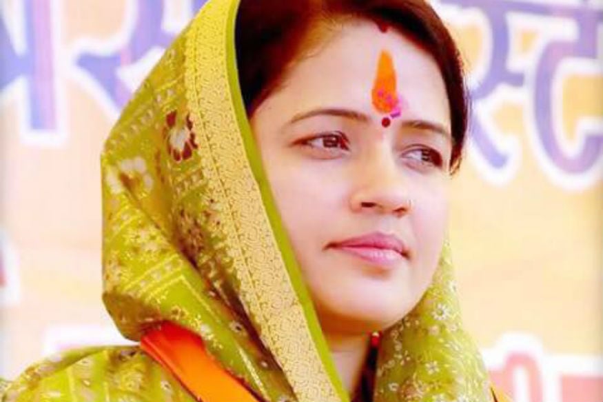 ভারতীয় জনতা পার্টি বা বিজেপির টিকিটে নির্বাচিত হয়েছেন রীতি পাঠক ৷ বয়স ৪১ বছর ৷ মধ্যপ্রদেশের এমপি আসন থেকে জয়ী হয়েছেন ৷ ভারতীয় জনতা পার্টি বা বিজেপির টিকিটে নির্বাচিত হয়েছেন রীতি পাঠক ৷ বয়স ৪১ বছর ৷ মধ্যপ্রদেশের এমপি আসন থেকে জয়ী হয়েছেন ৷