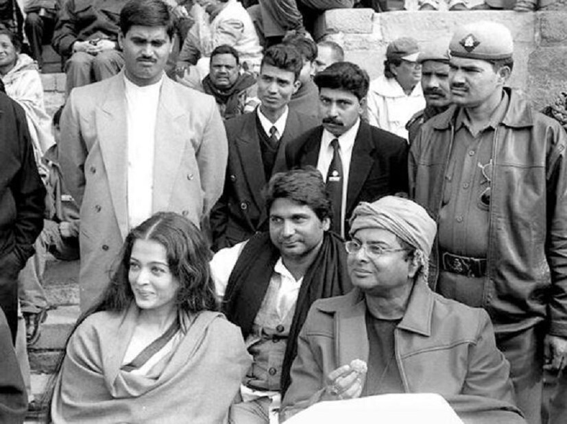 শ্যুটিং সেটে ঐশ্বর্যর সঙ্গে ঋতুপর্ণ ঘোষ। photo source collected