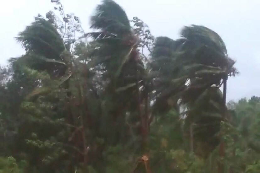 রাজ্যের উপকূলে প্রবল ঘূর্ণিঝড়ের সতর্কতা ৷