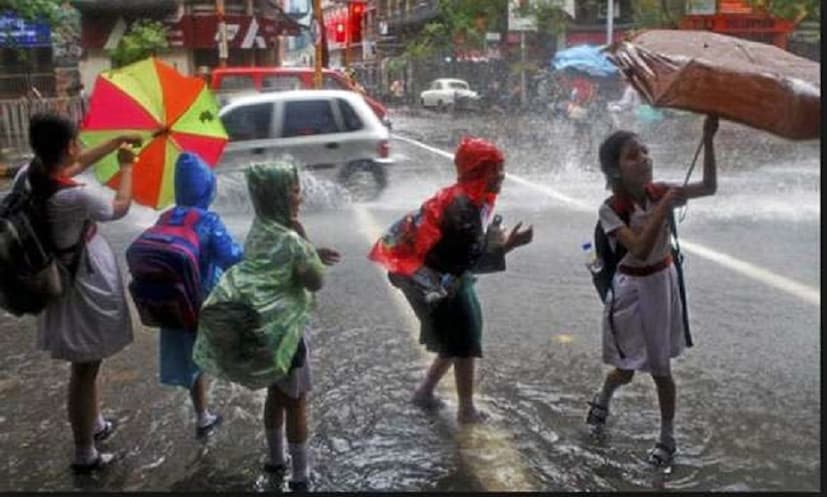 এছাড়াও মধ্য মহারাষ্ট্র, মরাঠাওয়াড়া, ওড়িশার বিচ্ছিন্ন এলাকায় কাঁপাবে বৃষ্টিপাত, পূর্ব রাজস্থান, কর্নাটকের উপকূলীয় এলাকা-সহ তেলঙ্গানায় ভরপুর বৃষ্টিপাতের সতর্কতা আবহাওয়া অফিসের ৷ প্রতীকী ছবি ৷