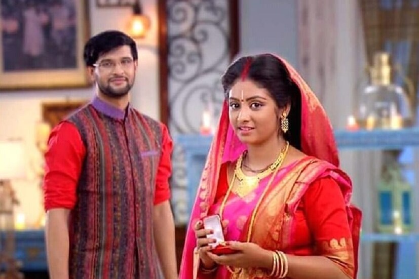 • ছোট পর্দার দর্শকদের কাছে এখন সন্ধ্যে ৭টায় চোখ থাকে টিভিতে আটকে ৷ কারণ সেই সময় ‘কৃষ্ণকলী’তে বুঁদ থাকেন সিরিয়ালপ্রেমীরা ৷ ছবি: ইনস্টাগ্রাম ৷