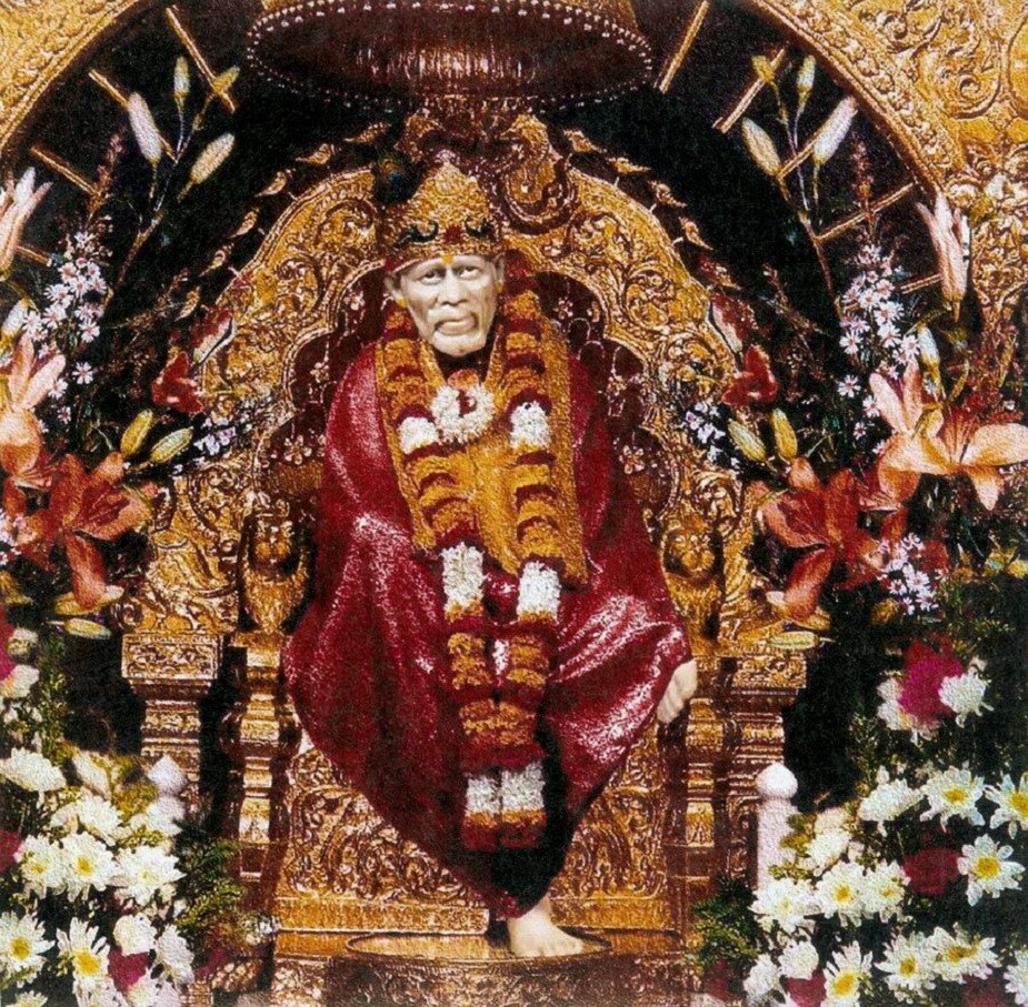 ♦ সাঁইবাবার ব্রতকথা পাঠ করে আরতি করে নৈবেদ্য রূপে খিচুড়ি, মিষ্টি কিংবা অন্যান্য ফলাদি বিতরণ করুন এবং শেষে নিজে গ্রহণ করুন ৷ উপরোক্ত বিধি অনুযায়ী সাঁইবাবার ব্রত করলে সব বাধা দূর হয়ে যায় ৷ ♦ সাঁইবাবার ব্রতকথা পাঠ করে আরতি করে নৈবেদ্য রূপে খিচুড়ি, মিষ্টি কিংবা অন্যান্য ফলাদি বিতরণ করুন এবং শেষে নিজে গ্রহণ করুন ৷ উপরোক্ত বিধি অনুযায়ী সাঁইবাবার ব্রত করলে সব বাধা দূর হয়ে যায় ৷
