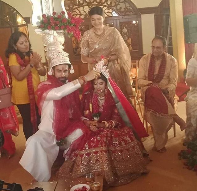 তবে ভাইয়ের বিয়েতে মোটেই একা যাননি সুস্মিতা ৷ সঙ্গে ছিলেন দুই মেয়ে ও বয়ফ্রেন্ড ৷ 