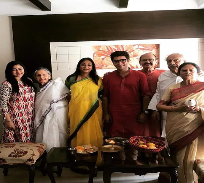 শ্বশুরবাড়িতে সবাই এক সঙ্গে ৷ ছবি সংগৃহীত ৷