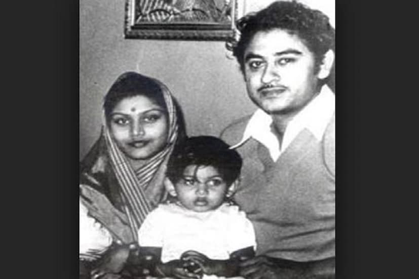রুমা গুহঠাকুরতা ও কিশোর কুমারের ছেলে অমিত কুমরা৷ বাবাকে অনেক আগেই হারিয়েছেন৷ এবার মাকে হারালেন তিনি৷ মা তাকে বাবুসোনা বলে ডাকতেন৷ মায়ের চলে যাওয়ার সঙ্গে সঙ্গে তাকে বাবুসোনা বলে ডাকার লোক চলে গেল৷ আক্ষেপ অমিতের৷ 