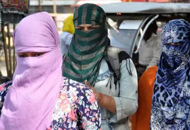 এখনও পর্যন্ত সরকার ৭৮ জনের মৃত্যুর কথা স্বীকার করেছে ৷ ঔরঙ্গাবাদে ৩৪ জনের মৃত্যু ৷ গয়ায় ৩১ জনের মৃত্যু ৷ নবাদায় ১২, লক্ষ্মীসরাইয়ে ১ ৷ শেখপুরায় ১, বেগুসরাইয়ে ৩ ৷ এখনও পর্যন্ত সরকার ৭৮ জনের মৃত্যুর কথা স্বীকার করেছে ৷ ঔরঙ্গাবাদে ৩৪ জনের মৃত্যু ৷ গয়ায় ৩১ জনের মৃত্যু ৷ নবাদায় ১২, লক্ষ্মীসরাইয়ে ১ ৷ শেখপুরায় ১, বেগুসরাইয়ে ৩ ৷