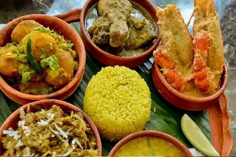 এবারে আসি মাছ, মাংসের কথায়৷ সব শাশুড়িই জামাইয়ের প্রিয় মাছ, মাংসের পদ রাঁধেন৷ যতই সুস্বাদু হোক না কেন গরমের কথা মাথায় রাখুন৷ যতটা দেবে সবটা না খেয়ে পাতে তুলে নিন পরিমাণ মতো৷ খুব ভাল লাগলে বা শাশুড়ি দুঃখ পেলে বলুন বাকিটা পরে খাবেন৷ একসঙ্গে বেশি খেলে কিন্তু গরমে শরীর খারাপ হবে৷