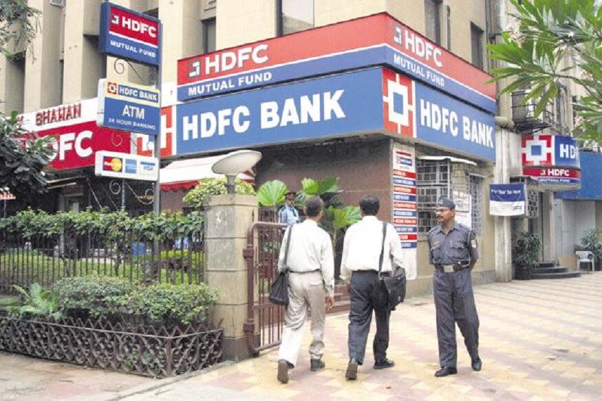 তবে আরবিআইয়ের পক্ষ থেকে HDFC ব্যাঙ্ককে জরিমানা করা হলেও তার শেয়ারের দাম পড়েনা ৷ প্রতীকী ছবি ৷ তবে আরবিআইয়ের পক্ষ থেকে HDFC ব্যাঙ্ককে জরিমানা করা হলেও তার শেয়ারের দাম পড়েনা ৷ প্রতীকী ছবি ৷