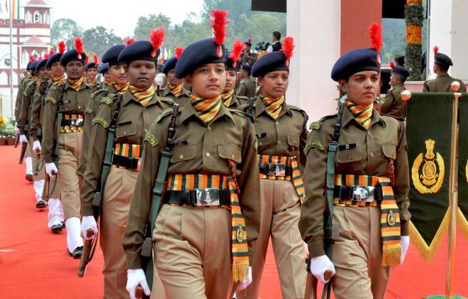• মঙ্গলবার লোকসভায় স্বরাষ্ট্র দফতরের তরফে জানানো হয়েছে, সম্প্রতি বিপুল সংখ্যক কর্মী অবসর নেওয়ায় এই শূন্যপদ তৈরি হয়েছে ৷ শীঘ্রই তা পূরণ করা হবে ৷ • মঙ্গলবার লোকসভায় স্বরাষ্ট্র দফতরের তরফে জানানো হয়েছে, সম্প্রতি বিপুল সংখ্যক কর্মী অবসর নেওয়ায় এই শূন্যপদ তৈরি হয়েছে ৷ শীঘ্রই তা পূরণ করা হবে ৷