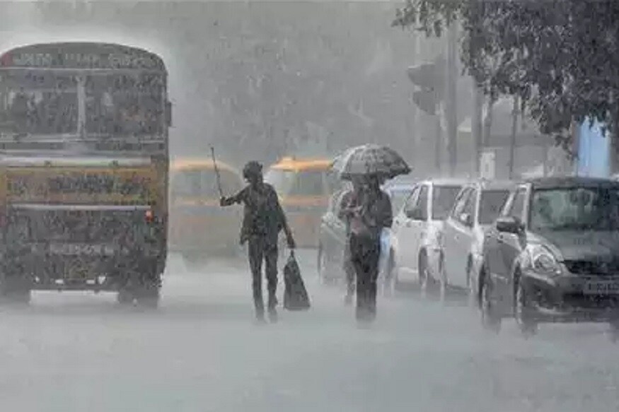 মাথার উপর সারাদিন আগুন ঝরাল সূর্য। সন্ধে নামার মুখে সুখবর ৷ স্বস্তিবার্তা আনছে বৃষ্টি ৷ আবহাওয়া দফতরের পূর্বাভাস অনুযায়ী, কিছুক্ষণের মধ্যেই বর্জ্রবিদ্যুৎসহ বৃষ্টি ধেয়ে আসছে জেলায় ৷ মাথার উপর সারাদিন আগুন ঝরাল সূর্য। সন্ধে নামার মুখে সুখবর ৷ স্বস্তিবার্তা আনছে বৃষ্টি ৷ আবহাওয়া দফতরের পূর্বাভাস অনুযায়ী, কিছুক্ষণের মধ্যেই বর্জ্রবিদ্যুৎসহ বৃষ্টি ধেয়ে আসছে জেলায় ৷