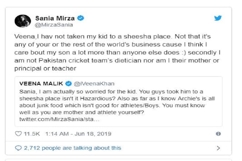 এরপরেই ঘোলা জলে মাছ ধরতে নেমে পড়েন পাক মডেল ও অভিনেত্রী বীণা মালিক ৷ তিনি বলেন কেমন মা সানিয়ে কী করে সন্তানকে এইসব জায়গায় নিয়ে যান ৷ কারণ এই জায়গা বিপদজনক ৷ এর পাশাপাশি আরও বলা হয় তিনি নিজে একজন স্পোর্টস পার্সন হয়ে ম্যাচের আগের দিন খেতে যান ৷ Photo Courtesy- Twitter