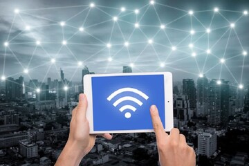 ফ্রি WiFi ব্যবহার করেন! অজান্তেই ডেকে আনছেন মারাত্মক বিপদ
