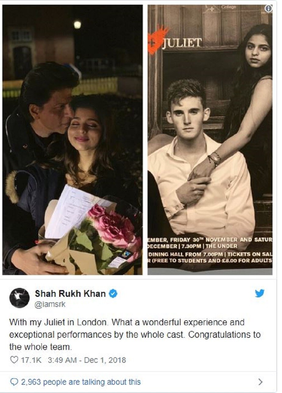 বাবার মতো থিয়েটার দিয়েই অভিনয়ের হাতেখড়ি করছেন সুহানা। সম্প্রতি লন্ডনে একটি নাটক করেন যেখানে সুন্দরীকে দেখা যায় 'জুলিয়েট'-এর চরিত্রে। আর মেয়ের অভিনয় বলে কথা ? ব্যস্ত শেডিউলের ফাঁকেও কিং খান উড়ে গেলেন লন্ডন। দর্শকাসনে বসে, সামনে মেয়ের অভিনয় দেখতে দেখতে বাদশার চোখে তখন আনন্দাশ্রু!Photo Source: Instagram/ Suhana Khan বাবার মতো থিয়েটার দিয়েই অভিনয়ের হাতেখড়ি করছেন সুহানা। সম্প্রতি লন্ডনে একটি নাটক করেন যেখানে সুন্দরীকে দেখা যায় 'জুলিয়েট'-এর চরিত্রে। আর মেয়ের অভিনয় বলে কথা ? ব্যস্ত শেডিউলের ফাঁকেও কিং খান উড়ে গেলেন লন্ডন। দর্শকাসনে বসে, সামনে মেয়ের অভিনয় দেখতে দেখতে বাদশার চোখে তখন আনন্দাশ্রু!Photo Source: Instagram/ Suhana Khan
