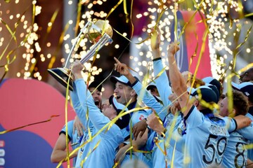 #CWC2019:  ২৩ বছরের অপেক্ষা শেষে বিশ্ব ক্রিকেটের সিংহাসনে ইংল্যান্ড