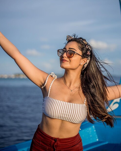 • ছয় বছর পেরিয়েও ঝুলিতে গুটি কয়েক ছবি ৷ তাতে কী? অভিনয় ছাড়াও ত্রিধার আরও একটি প্যাশন রয়েছে ৷ সেই প্যাশন নিয়েই আপাতত মশগুল হয়ে রয়েছেন নায়িকা ৷ ছবি: ইনস্টাগ্রাম ৷
