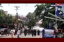 ফের রণক্ষেত্র ভাটপাড়া ! দফায় দফায় বোমাবাজি ! পুলিশের গুলি ! দেখুন ভিডিও ফের রণক্ষেত্র ভাটপাড়া ! দফায় দফায় বোমাবাজি ! পুলিশের গুলি ! দেখুন ভিডিও