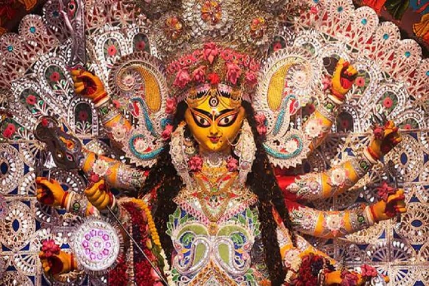 ইতিমধ্যেই প্যান্ডেলে প্যান্ডেলে লড়াই করতে তৈরি শহরের নামকরা মণ্ডপ কর্তৃপক্ষ ৷ চুপিসারে তৈরিও থিমের লড়াইয়েও ৷ ইতিমধ্যেই প্যান্ডেলে প্যান্ডেলে লড়াই করতে তৈরি শহরের নামকরা মণ্ডপ কর্তৃপক্ষ ৷ চুপিসারে তৈরিও থিমের লড়াইয়েও ৷