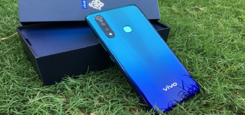 ফোনের ভিতরে থাকছে 5,000 mAh ব্যাটারি। সাথে থাকছে 18W ফাস্ট চার্জ সাপোর্ট। Vivo Z1 Pro এর ওজন 201 গ্রাম। গেম খেলার জন্য এই ফোনে থাকছে Game Mode 5.0।  