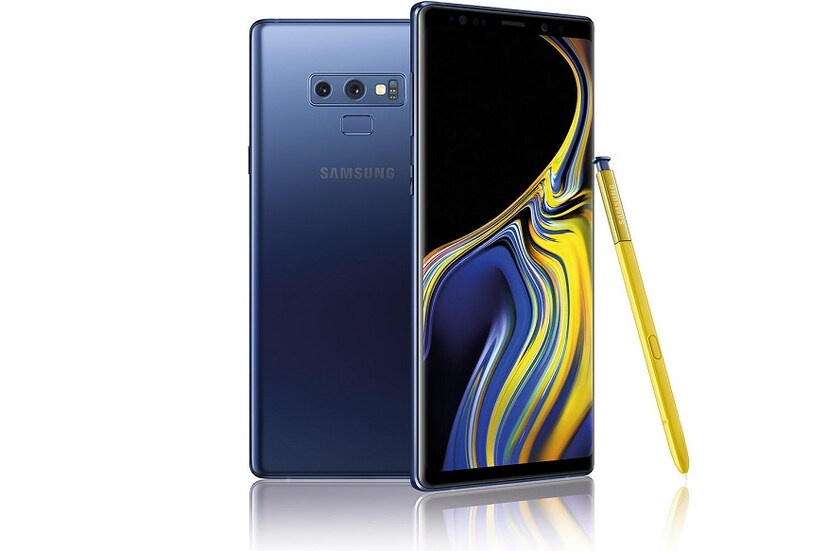 এই সেলে Galaxy Note 9-এর 128GB ভেরিয়েন্টটি পেয়ে যাবেন মাত্র 62,000 টাকায় আর 512GB ভেরিয়েন্টটি পাওয়া যাচ্ছে 74,400 টাকায়। আপনাকে শুধু বেছে নিতে হবে সেরা অফার আর রঙটি। 