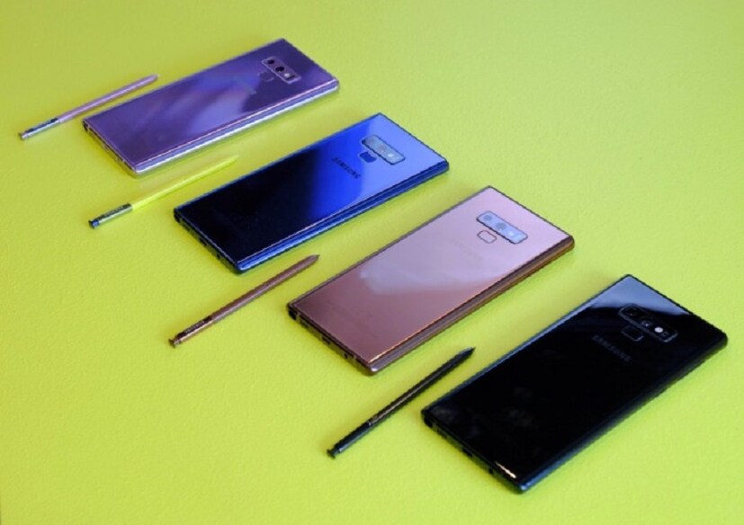 কানেক্টিভিটির জন্য Samsung Galaxy Note 9-এ রয়েছে  ডুয়াল  সিম,  4G VoLTE, Wi-Fi, Bluetooth 5.0, USB Type-C, NFC আর 3.5mm অডিও জ্যাক