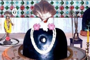 শ্রাবণ মাসের সোমবারে এই ভাবে শিবের পুজো করলে সম্পূর্ণ বদলে যাবে জীবন