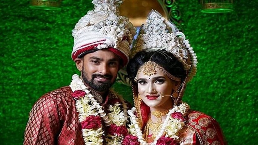  কারণ হল লিটন দাসের পোশাক ৷ বিয়ের শেরওয়ানিতে ভারতের পতাকা রঙের চাদর গায়ে দিয়েছিলেন তিনি ৷