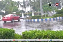 সকাল থেকেই মেঘলা আকাশ, কলকাতা-সহ দক্ষিণবঙ্গে বৃষ্টির পূর্বাভাস সকাল থেকেই মেঘলা আকাশ, কলকাতা-সহ দক্ষিণবঙ্গে বৃষ্টির পূর্বাভাস