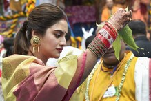 সমালোচকদের যোগ্য জবাব? গলায় মঙ্গলসূত্র, মাথায় ঘোমটা দিয়ে স্বামী নিখিলের সঙ্গে রথের রশিতে টান দিলেন নুসরত সমালোচকদের যোগ্য জবাব? গলায় মঙ্গলসূত্র, মাথায় ঘোমটা দিয়ে স্বামী নিখিলের সঙ্গে রথের রশিতে টান দিলেন নুসরত
