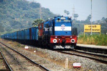 Railway Jobs 2019: রেলে প্রায় ৩ লক্ষের বেশি শূন্যপদের ঘোষণা