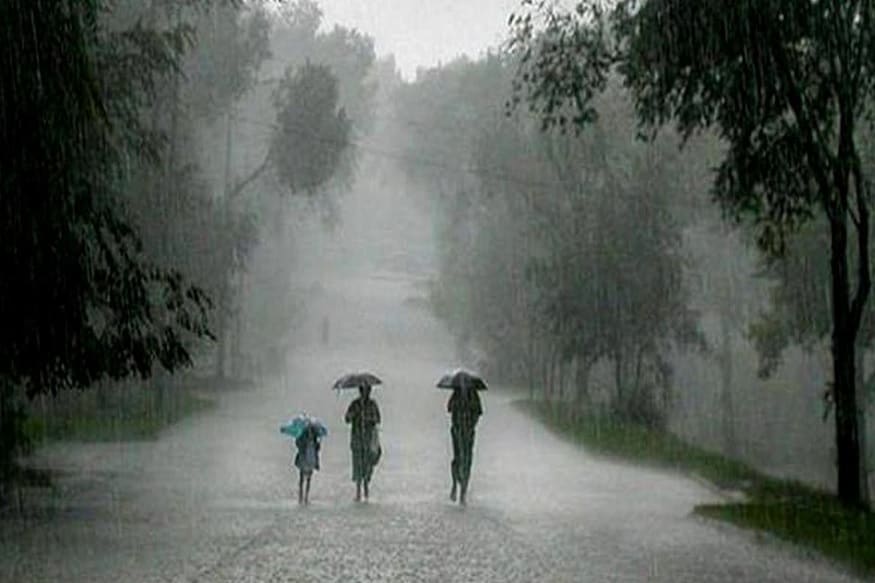 আগামী ৪৮ ঘণ্টায় রাজ্যের ৫ জেলায় ভারী বৃষ্টিপাতের সতর্কতার কথা জানিয়েছে আলিপুর আবহাওয়া দফতর ৷ প্রতীকী ছবি ৷ আগামী ৪৮ ঘণ্টায় রাজ্যের ৫ জেলায় ভারী বৃষ্টিপাতের সতর্কতার কথা জানিয়েছে আলিপুর আবহাওয়া দফতর ৷ প্রতীকী ছবি ৷