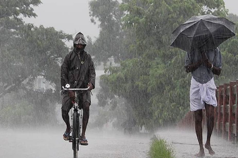 মঙ্গলবার ও বুধবার অতিভারী বৃষ্টি হবে জলপাইগুড়ি কোচবিহার আলিপুরদুয়ার ও কালিম্পঙে । প্রতীকী ছবি ৷ মঙ্গলবার ও বুধবার অতিভারী বৃষ্টি হবে জলপাইগুড়ি কোচবিহার আলিপুরদুয়ার ও কালিম্পঙে । প্রতীকী ছবি ৷
